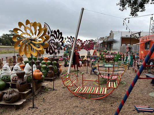 Wind chime and Pottery