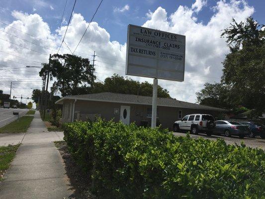 View of the building and sign heading East on Tampa Rd.