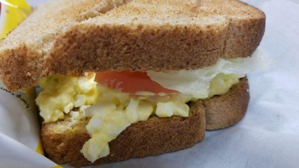 Egg salad sandwich