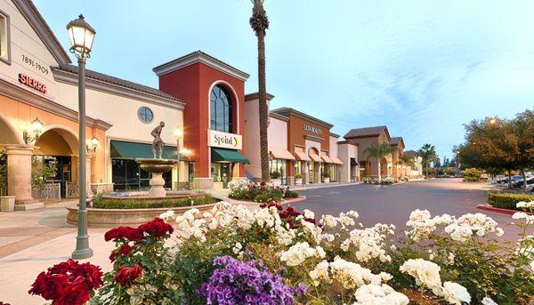 Villagio Shopping Center