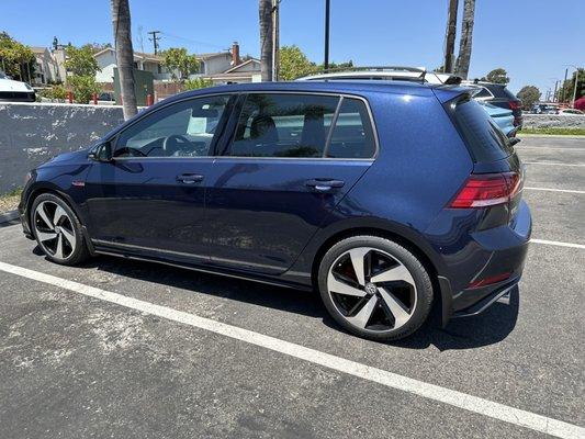 Clean and fresh look on this VW Golf GTI