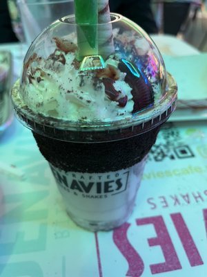 Oreo milkshake