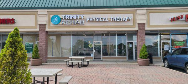 Trinity Rehab, out-patient physical therapy in East Windsor - outside plaza