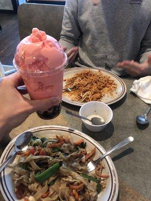 Boba Smoothie 41. Drunken Noodle 40. Pad Thai National Dish