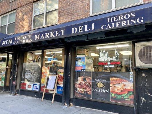 Clean well stocked and organized deli. 05/30/22