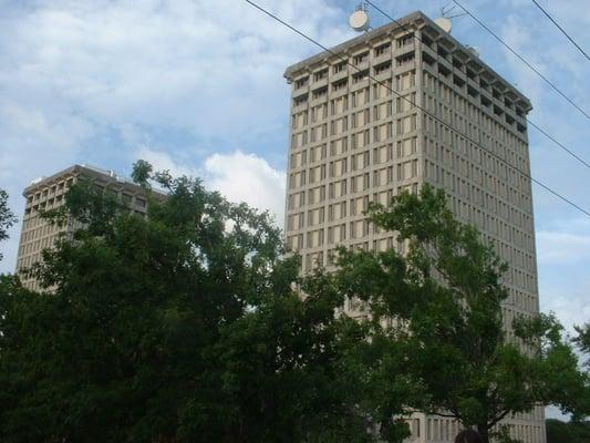 Moody Towers, the dormitory that houses the Fresh Food Company dining hall