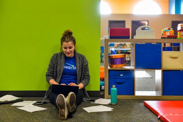 A Hopebridge RBT in a Hopebridge Autism Therapy Center.