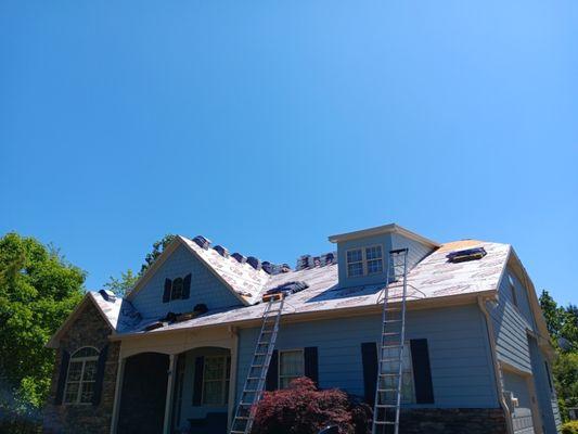 C2 Roofing & construction