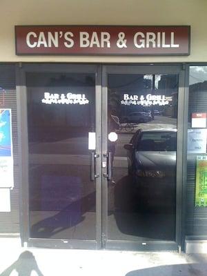 Can's Bar and Grille