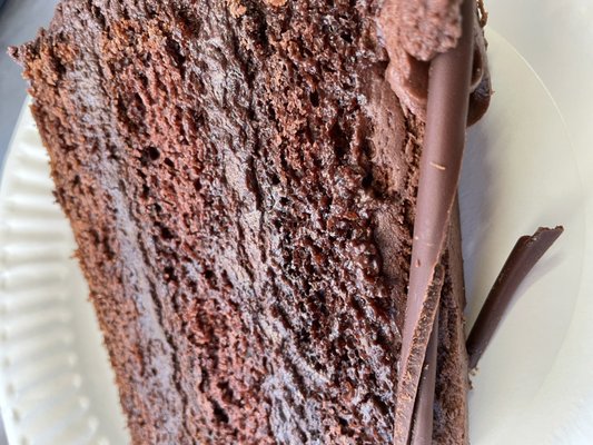 Chocolate mousse cake