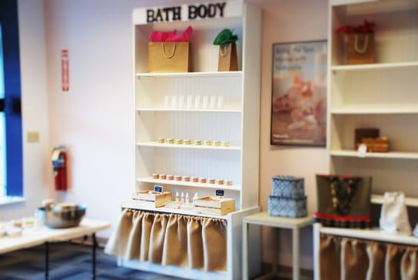 Browse our beautiful boutique for skin care, bath products, gifts, candles and more!