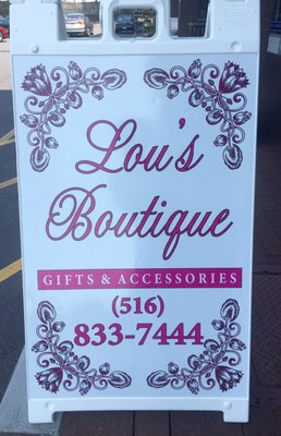 Lou's Boutique