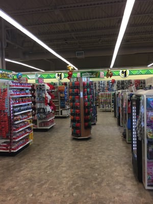 Dollar Tree of Marlborough -- Marlborough Commons : 771 Boston Post Road East / Route 20, Marlborough         Interior