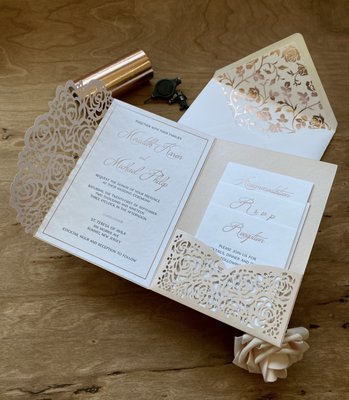 Elegant wedding invitations in NYC