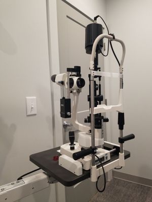 Applanation Tonometer