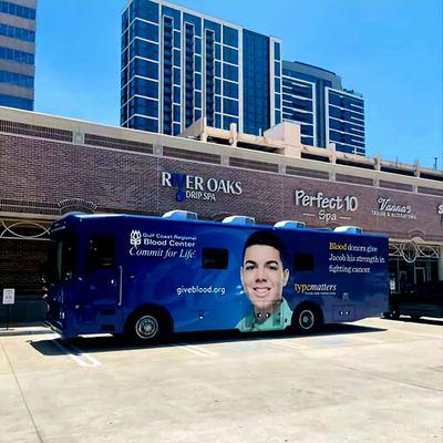 River Oaks Drip Spa hosted a blood drive on July 13, 2023 in Sage Plaza.