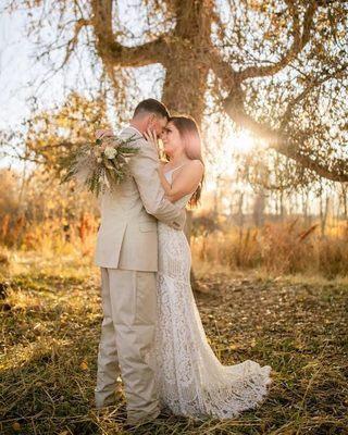 Earth tone bridal bouquet