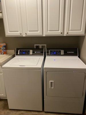 Speed Queen TR7 washer and DR7 Dryer