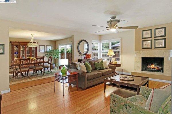 A spacious 4 bdr/2bath home in Livermore, in a highly desirable quiet neighborhood. Sold for $782,000