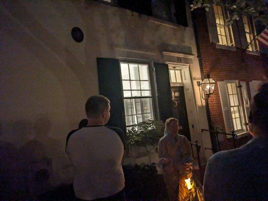 "Martha Washington" guides us to the ghostly sightings.