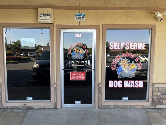 Clean Dogs R Us done by Sign Depot