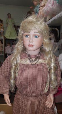 Jennifer full body ball joint porcelain doll