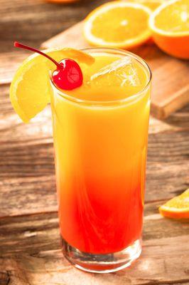 TEQUILA 
 SUNRISE
 COACTAIL