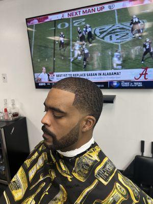 Brush taper with Beard trim and lineup