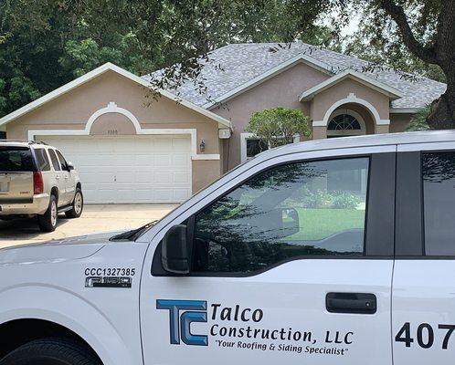 A new roof in Orlando with TruDefinition Duration Shingles in Pacific Wave.