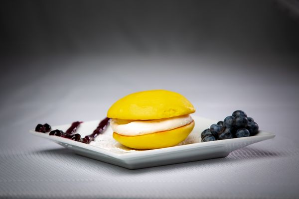 Lemon Blueberry Whoopie Pie