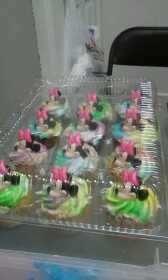 Lemon cupcake decorated an airbrush with  Minnie Mouse rings