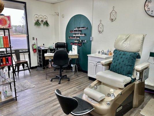 Nail techs station