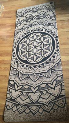 Soooooo in love with my Earth Rest Nomad Cork Yoga Mat!!!!! Grips amazing!