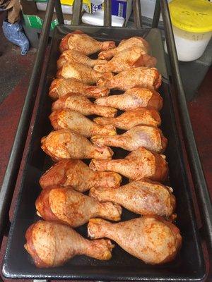 Marinated jumbo chicken drumsticks that has never been frozen before. Shipped to us topped with ice.