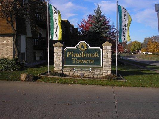 Pinebrook Tower Apartments