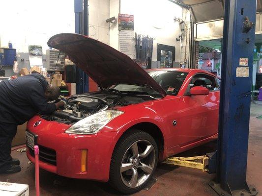 Replacing radiator on a 2008 350z