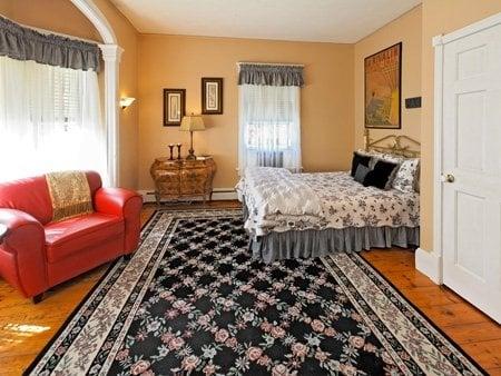 Individually decorated rooms; quiet, relaxing and comfortable