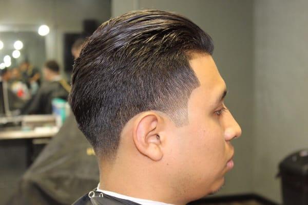 Regular cut with light tapers