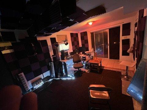 101 Da Exclusive Studios