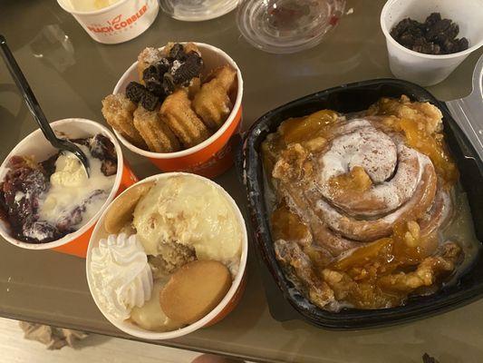 BLACKBERRY PEACH COBBLER , OREO CHURRO STIX, OG BANANA PUDDING BROWNIE, STUFFED CINNAMON ROLL w/ PEACH COBBLER.