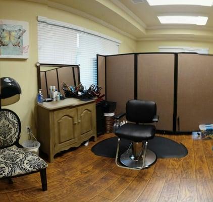 Glade Salon Suite, Hair Salon, Beauty & Spa. 201 W Glade Rd., #200, Euless, TX 76039. www.gladesalonsuites.com