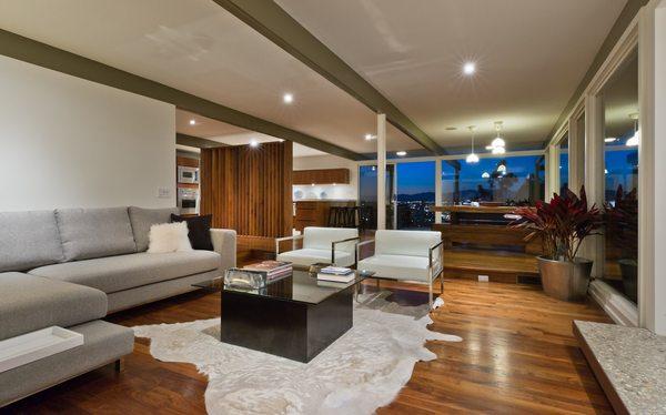 Home Connie sold in the Hollywood Hills