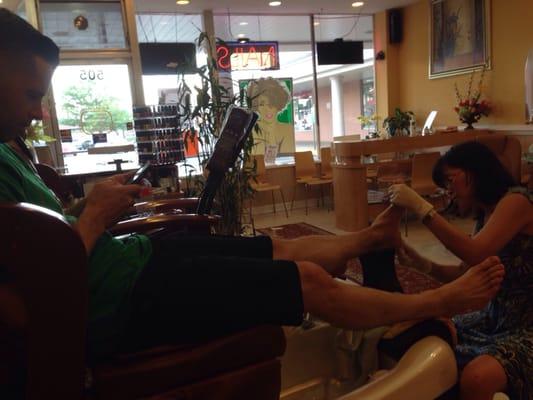 My bf getting his pedi