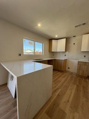 quartz kitchen countertop