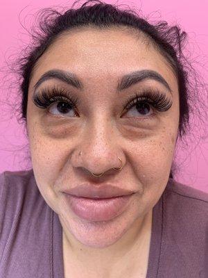 Lashes volume