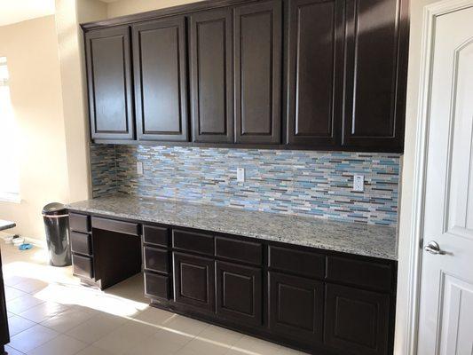 Kitchen backsplash after