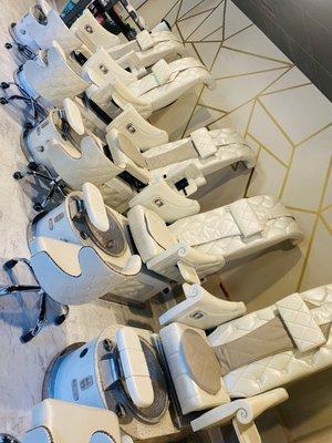 Pedicure station