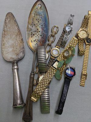 Example of a transaction with silverware and watches.