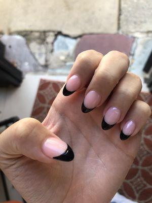 UV Gel Extensions Black French