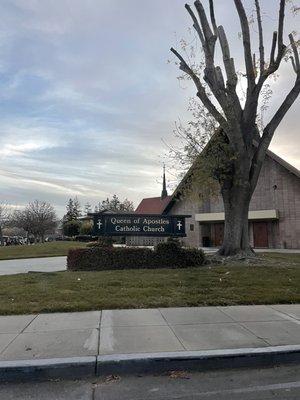 Queen of Apostles Catholic Church